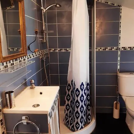 A La Ferme Qui Prend Racines * Viscomtat