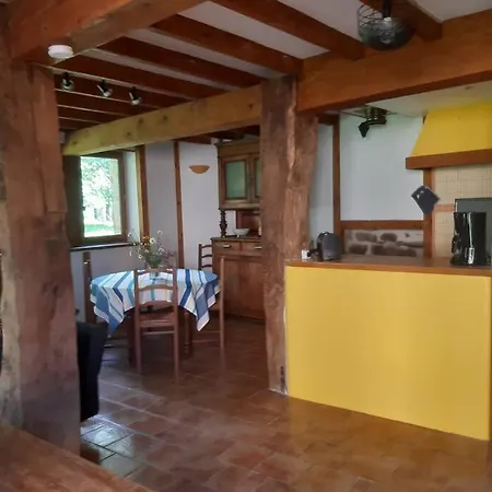 Дом отдыха A La Ferme Qui Prend Racines