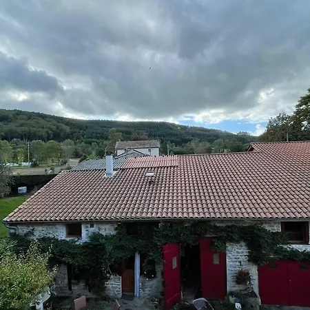 A La Ferme Qui Prend Racines Viscomtat